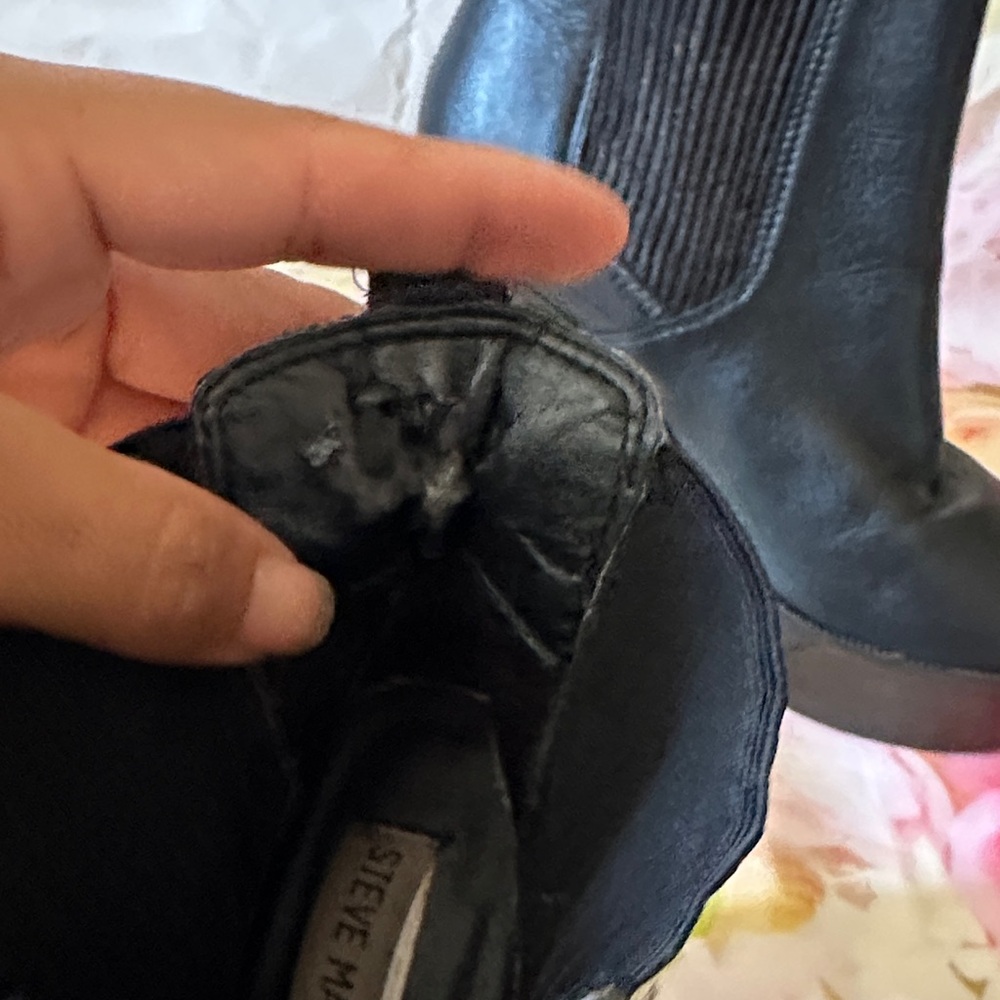 Steve Madden Black Ankle Boots - Picture 9 of 11